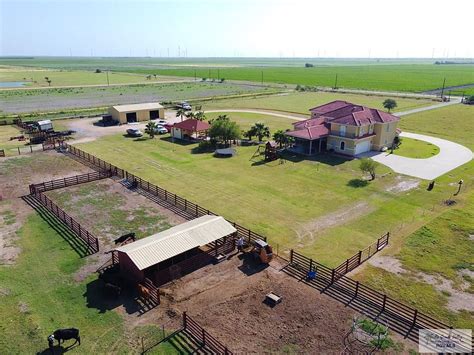 Rancho Buena Suerte Game Room in Lyford, TX 78569.